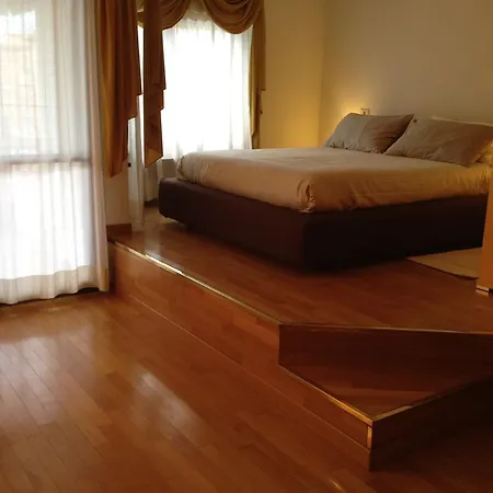 Apartamento Casa Palladio 29 *